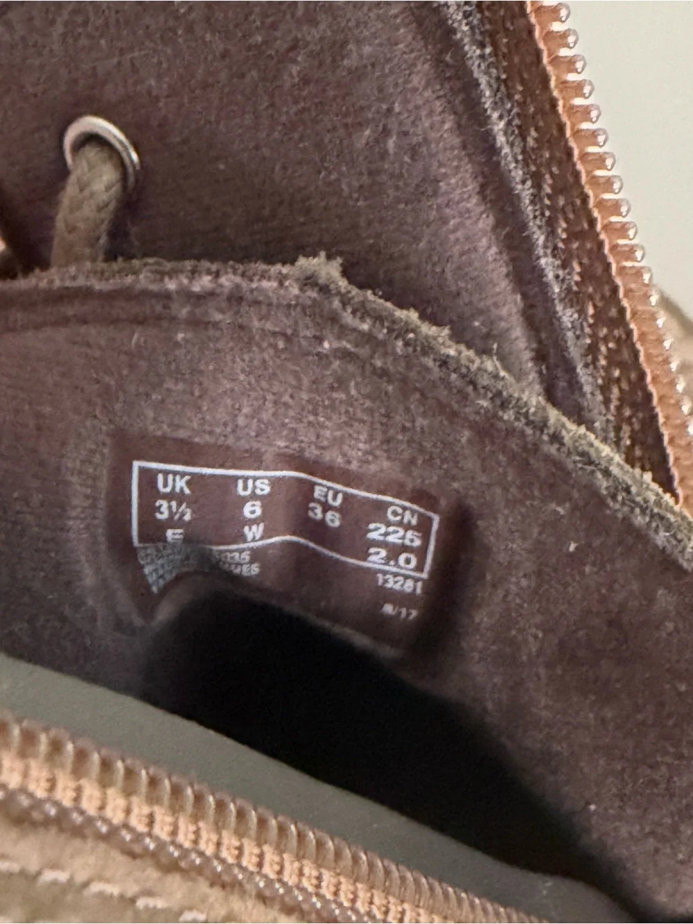 Clarks Trace Pine Taupe Suede Leather Lace-Up Side-Zip Ankle Boots Women Size 6W